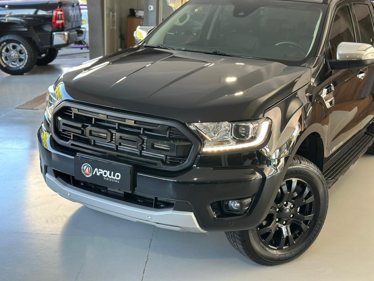 FORD Ranger 3.2 20V CABINE DUPLA 4X4 LIMITED TURBO DIESEL AUTOMÁTICO
