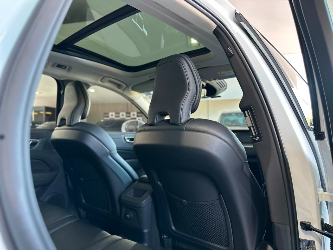VOLVO XC60 2.0 16V 4P T8 HYBRID MOMENTUM AWD GEARTRONIC AUTOMÁTICO