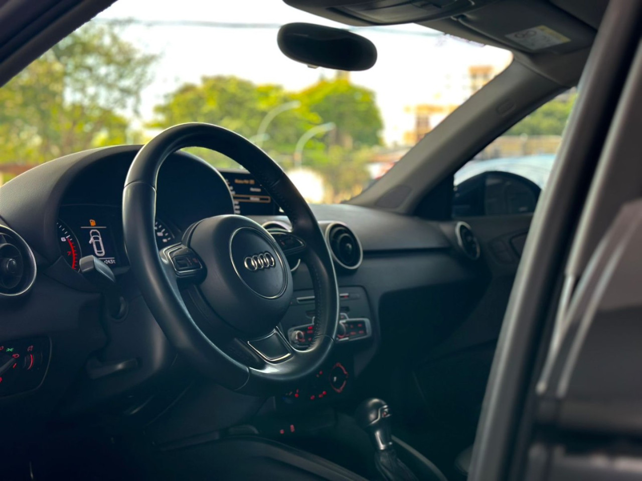 AUDI A1 1.4 16V 4P TFSI SPORTBACK AMBITION