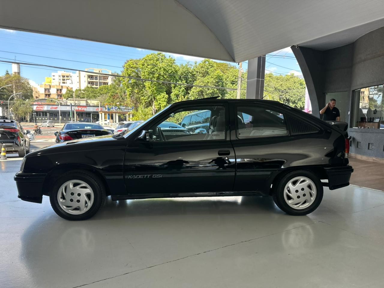 CHEVROLET Kadett 2.0 GSI