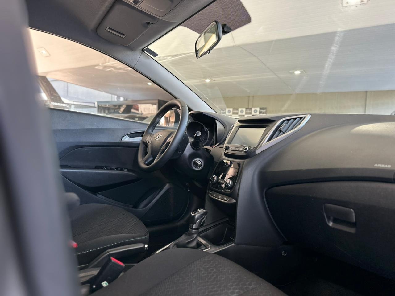 HYUNDAI HB 20 Hatch X 1.6 16V 4P PREMIUM FLEX AUTOMÁTICO