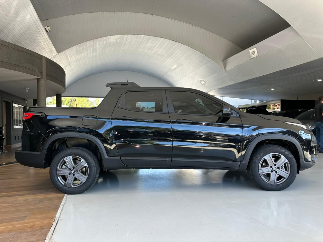 FIAT Toro 1.3 16V 4P FLEX 270 TURBO ENDURANCE AUTOMÁTICO