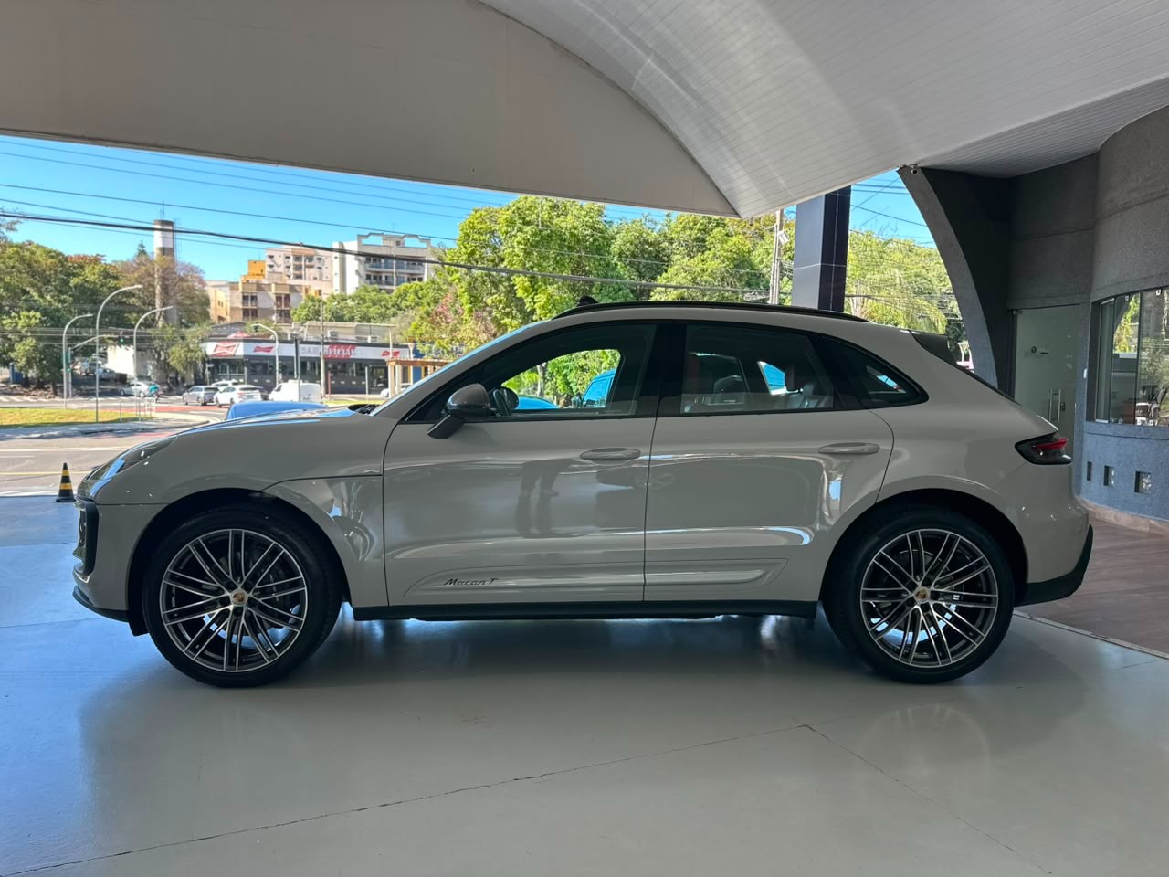 PORSCHE Macan 2.0 16V 4P AWD TURBO T PDK AUTOMÁTICO