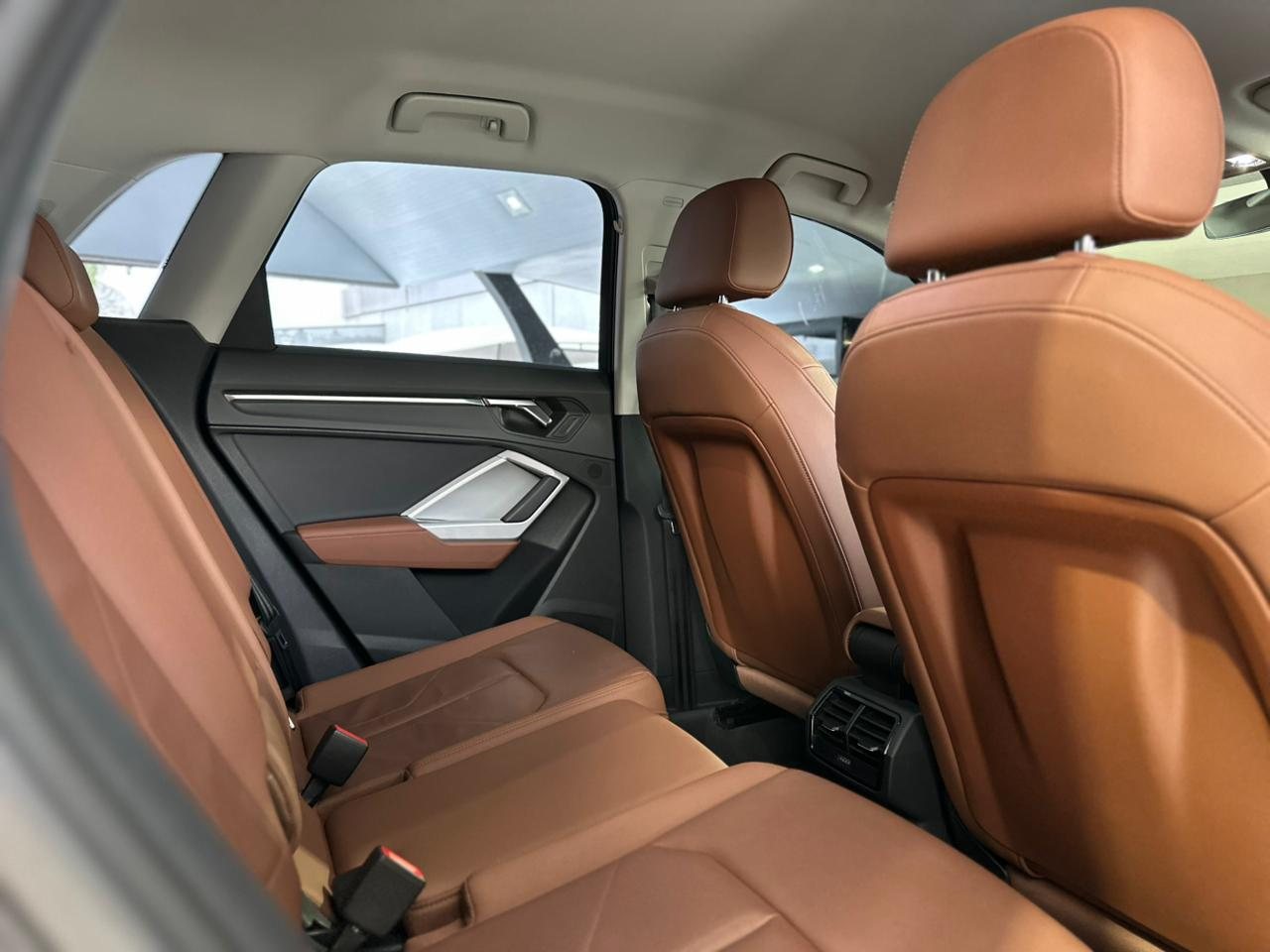AUDI Q3 1.4 4P 35 TFSI PRESTIGE PLUS S-TRONIC AUTOMÁTICO