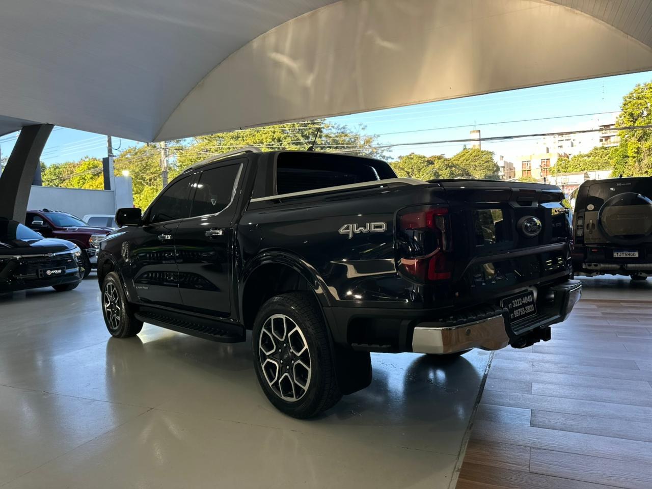 FORD Ranger 3.0 V6 4X4 LIMITED PLUS TURBO DIESEL CABINE DUPLA AUTOMÁTICO