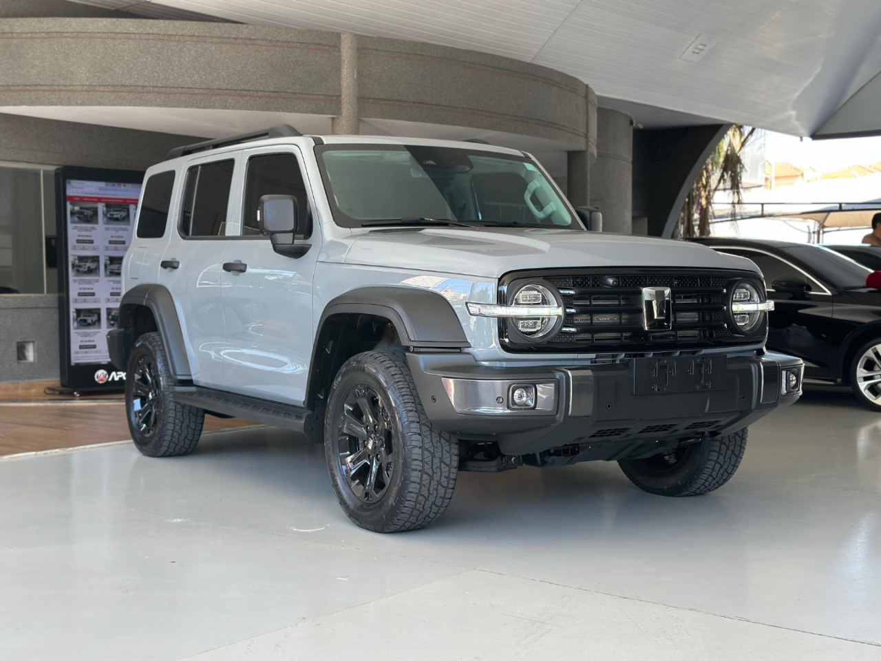 GWM Tank 300 2.0 16V 4P AWD HÍBRIDO AUTOMÁTICO