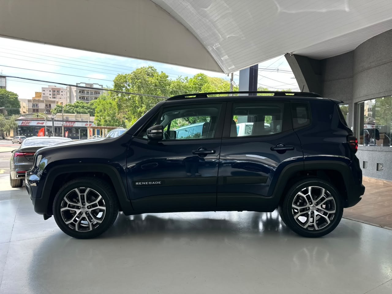 JEEP Renegade 1.3 16V 4P FLEX T270 LONGITUDE TURBO AUTOMÁTICO