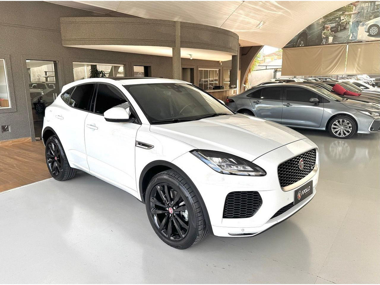 JAGUAR E-Pace 2.0 16V 4P P300 R-DYNAMIC S AWD TURBO AUTOMÁTICO