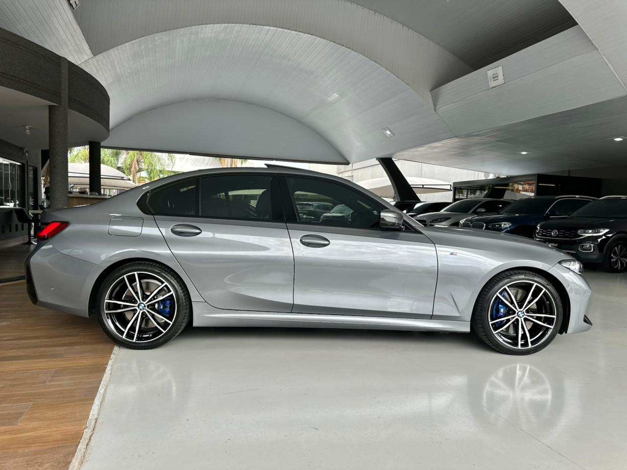 BMW 320I 2.0 16V 4P TURBO FLEX M SPORT AUTOMÁTICO