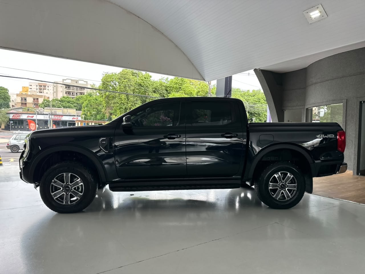 FORD Ranger 3.0 V6 24V 4X4 XLT TURBO DIESEL CABINE DUPLA AUTOMÁTICO