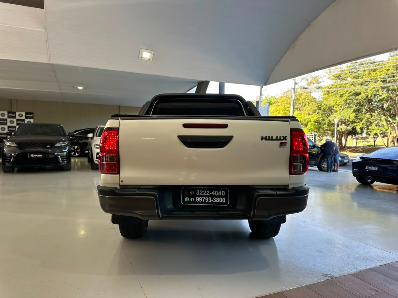 TOYOTA Hilux Caminhonete 2.8 16V GR SPORT 4X4 TURBO DIESEL CABINE DUPLA AUTOMÁTICO