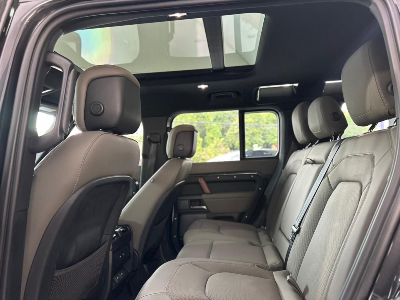 LAND ROVER Defender 110 3.0 24V 4P D300 TURBO DIESEL MHEV X-110 AWD AUTOMÁTICO
