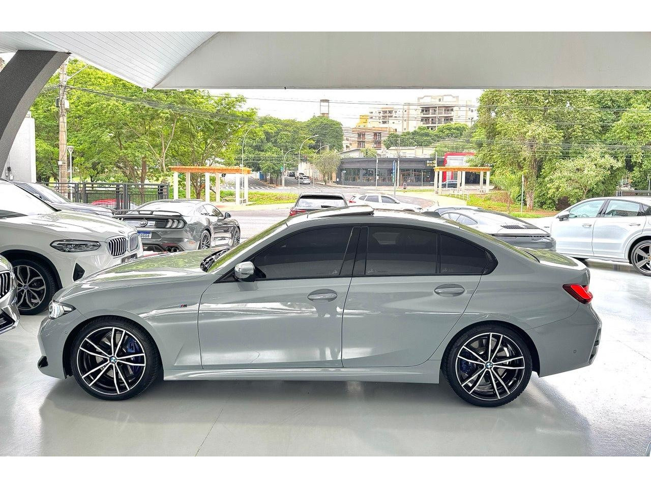 BMW 320I 2.0 16V 4P TURBO M SPORT AUTOMÁTICO