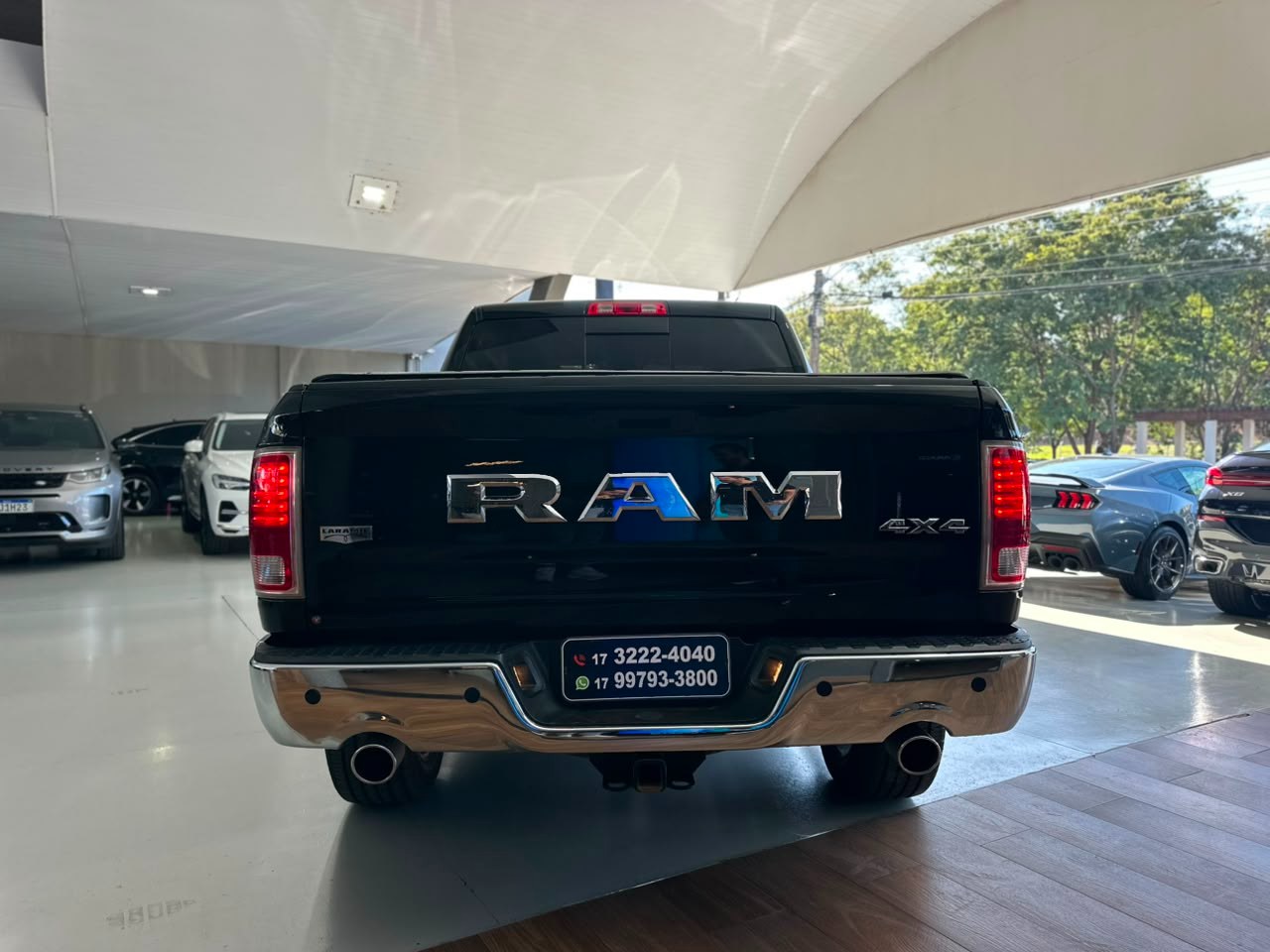 RAM Classic 5.7 V8 32V 4P HEMI LARAMIE AUTOMÁTICO
