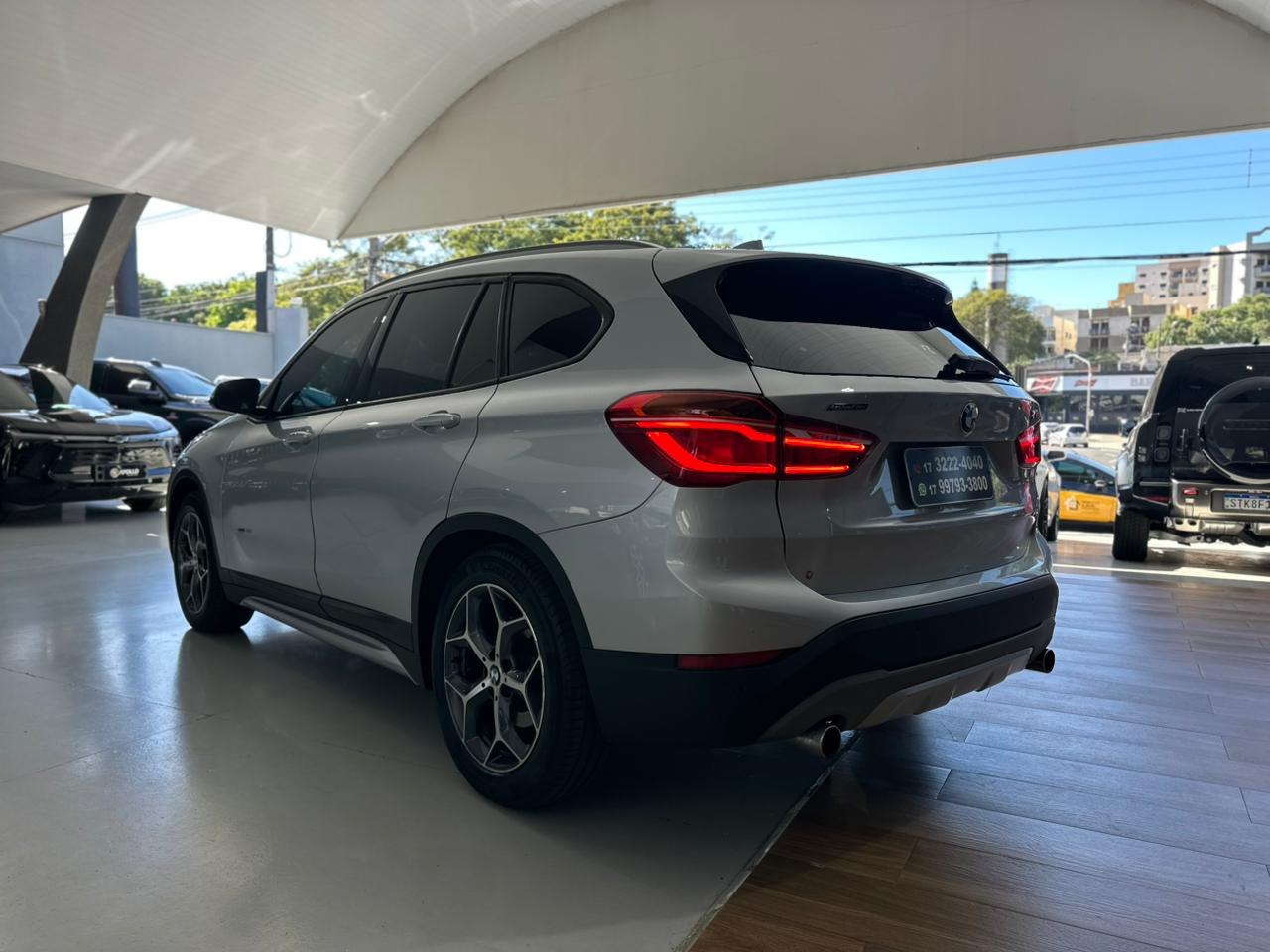 BMW X1 2.0 16V 4P S DRIVE 20I X-LINE AUTOMÁTICO