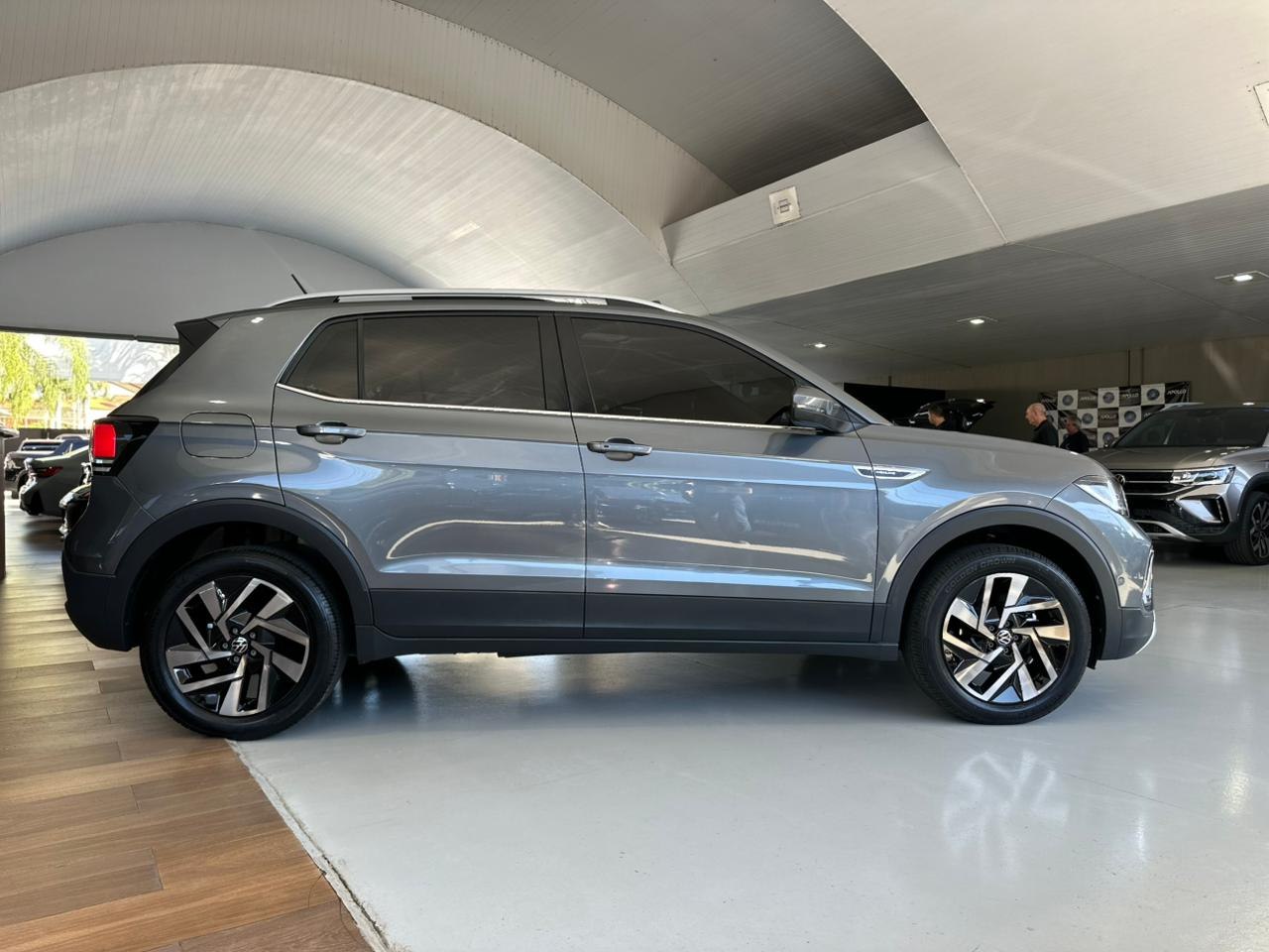 VOLKSWAGEN T-Cross 1.4 4P 250 TSI FLEX HIGHLINE AUTOMÁTICO