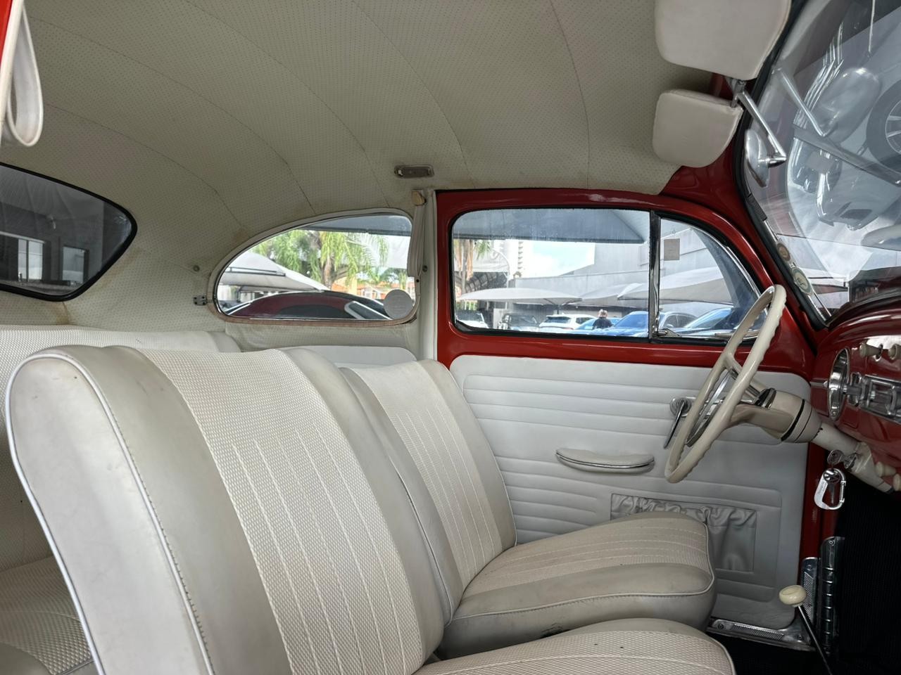 VOLKSWAGEN Fusca 1300