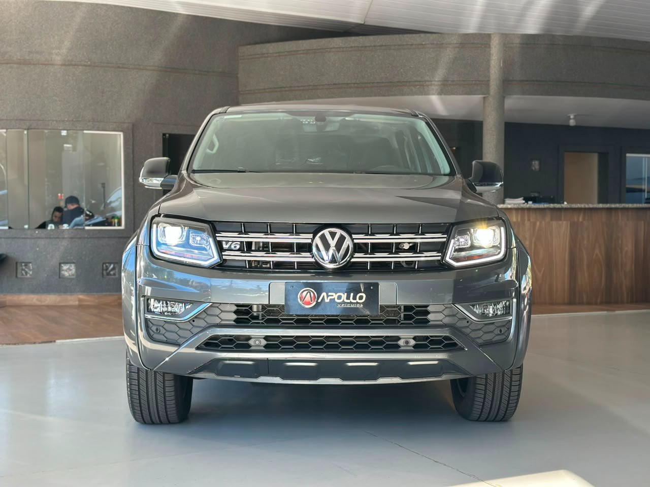 VOLKSWAGEN Amarok 3.0 V6 CABINE DUPLA HIGHLINE 4X4 TURBO INTERCOOLER AUTOMÁTICO