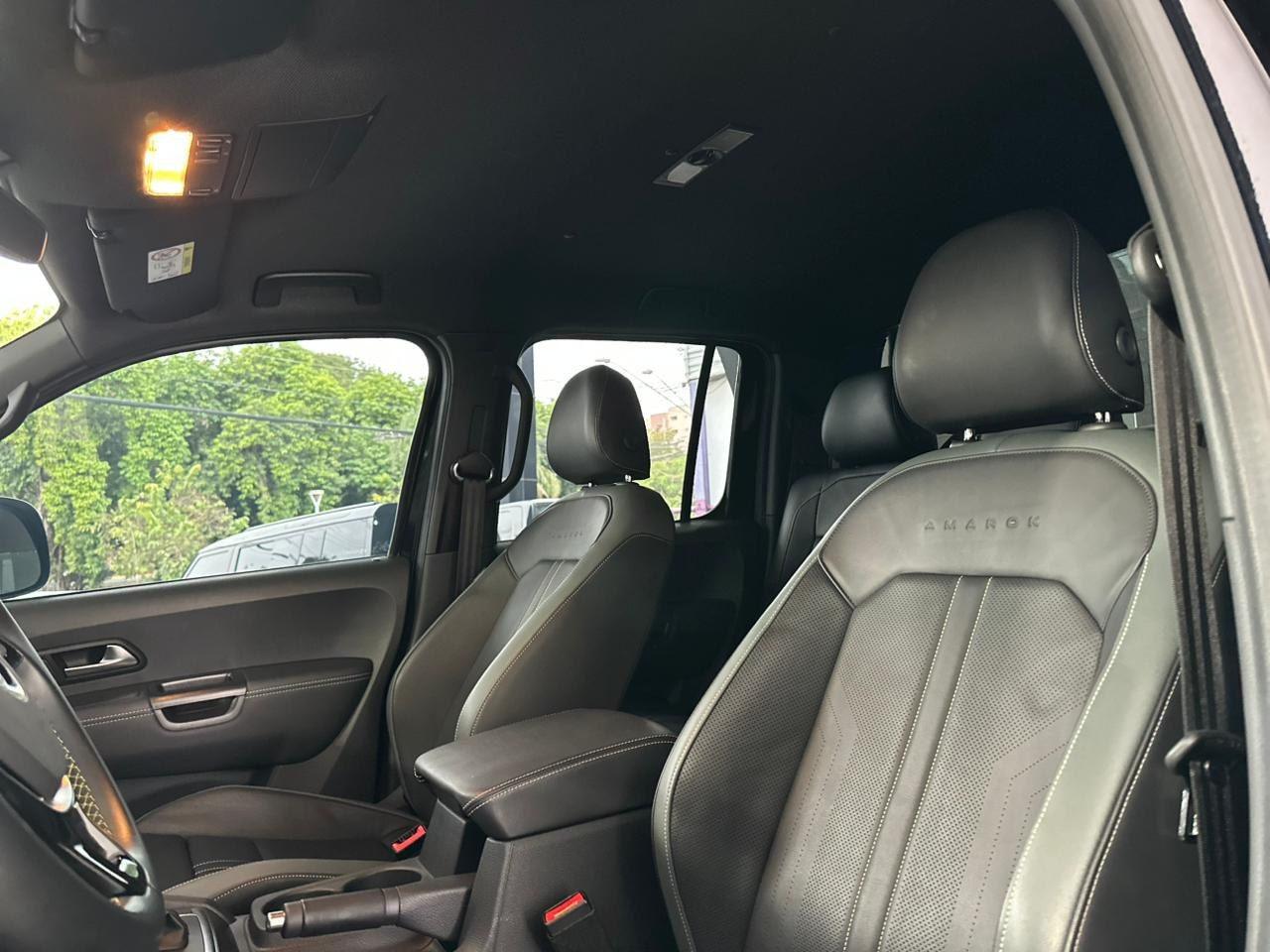 VOLKSWAGEN Amarok 3.0 V6 CABINE DUPLA HIGHLINE EXTREME 4X4 TURBO INTERCOOLER AUTOMÁTICO