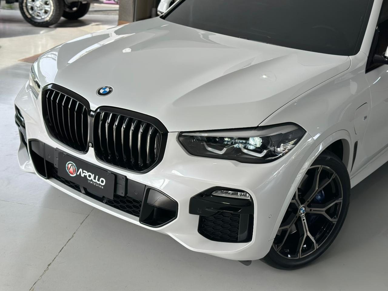 BMW X5 3.0 I6 32V 4P TURBO HÍBRIDO XDRIVE45E M SPORT AUTOMÁTICO