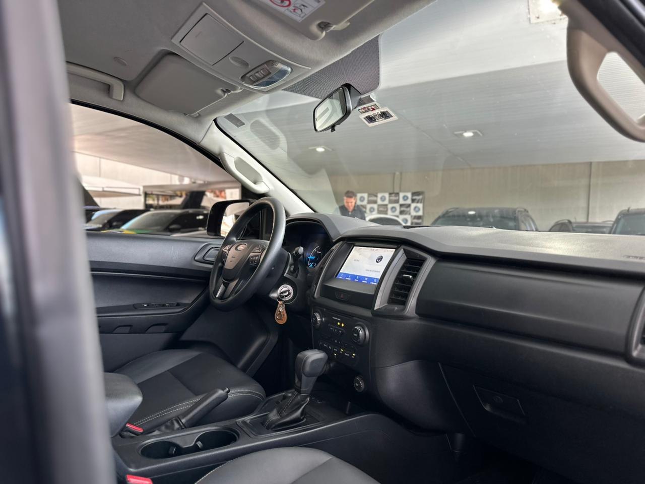 FORD Ranger 2.2 16V XLS DIESEL 4X4 CABINE DUPLA