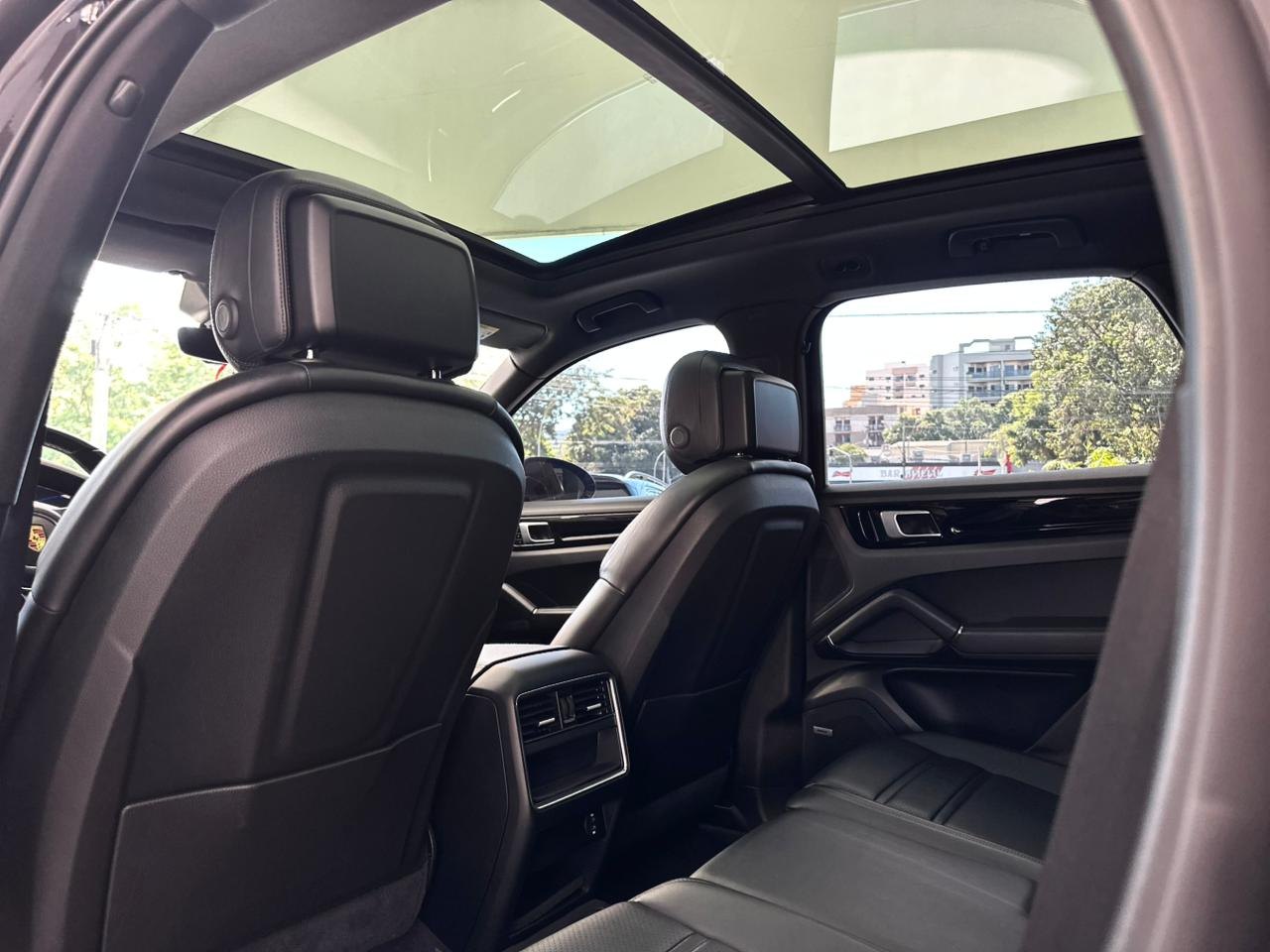 PORSCHE Cayenne 3.0 V6 24V 4P E-HYBRID AWD AUTOMÁTICO TIPTRONIC S