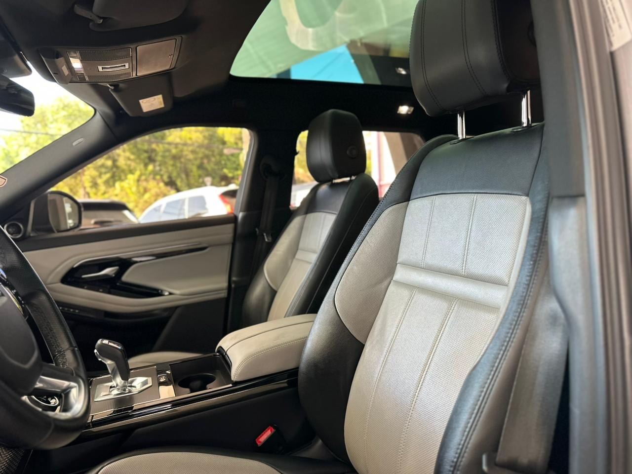 LAND ROVER Range Rover Evoque 2.0 4P FLEX P250 R-DYNAMIC SE AWD AUTOMÁTICO