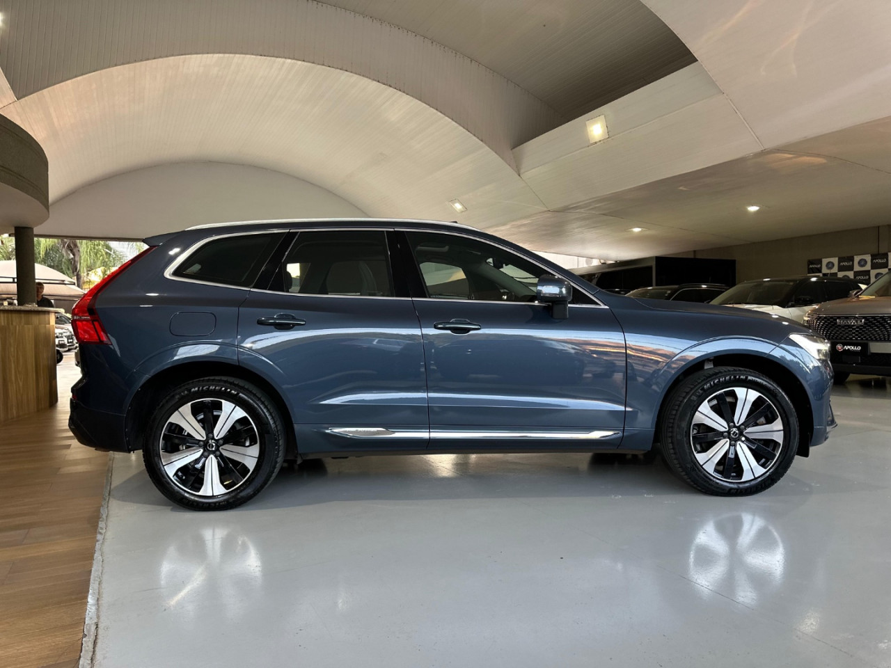 VOLVO XC60 2.0 16V 4P T8 RECHARGE HÍBRIDO PLUS AWD TURBO GEARTRONIC AUTOMÁTICO