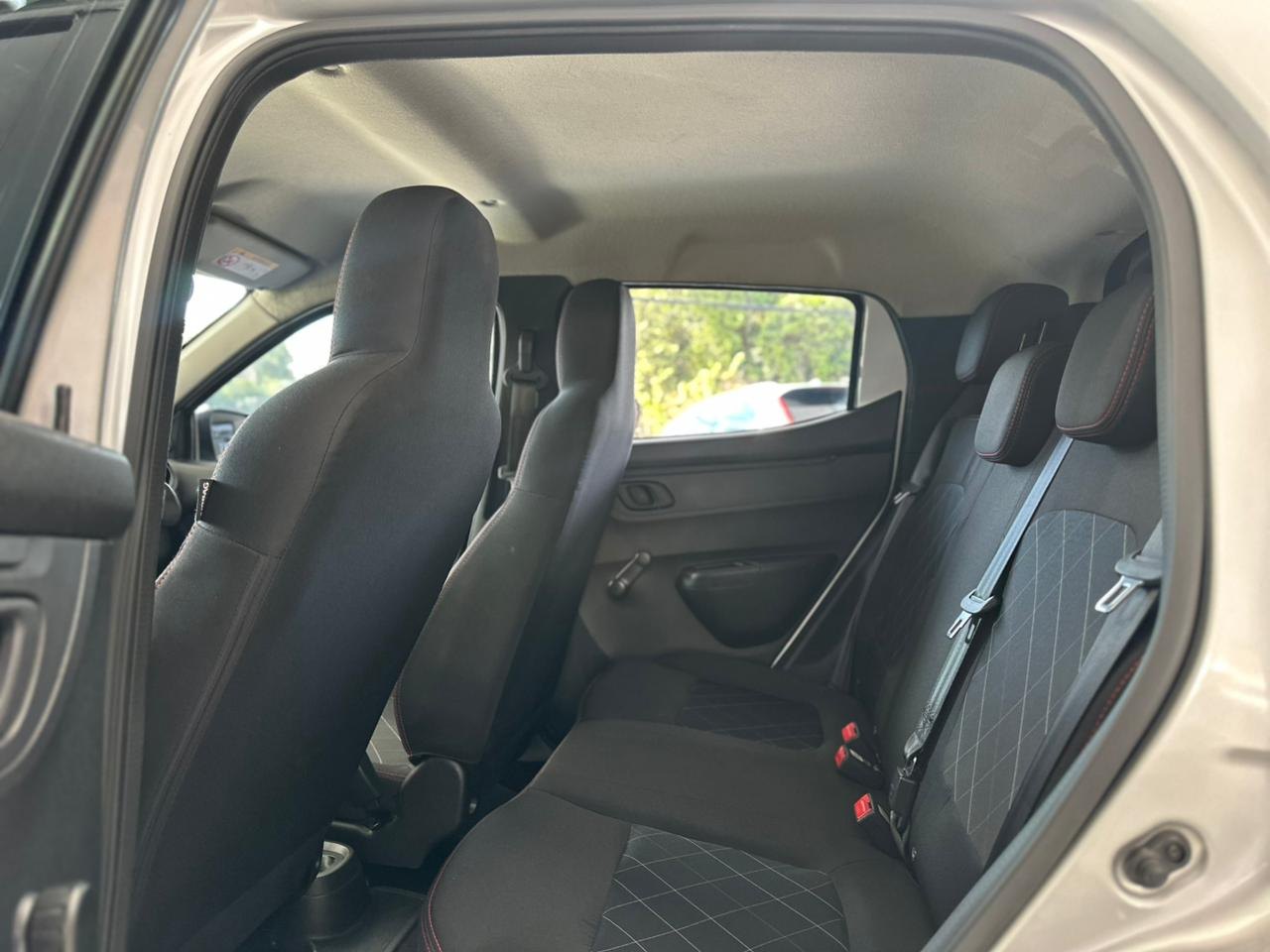 RENAULT Kwid 1.0 12V 4P SCE FLEX ZEN 2