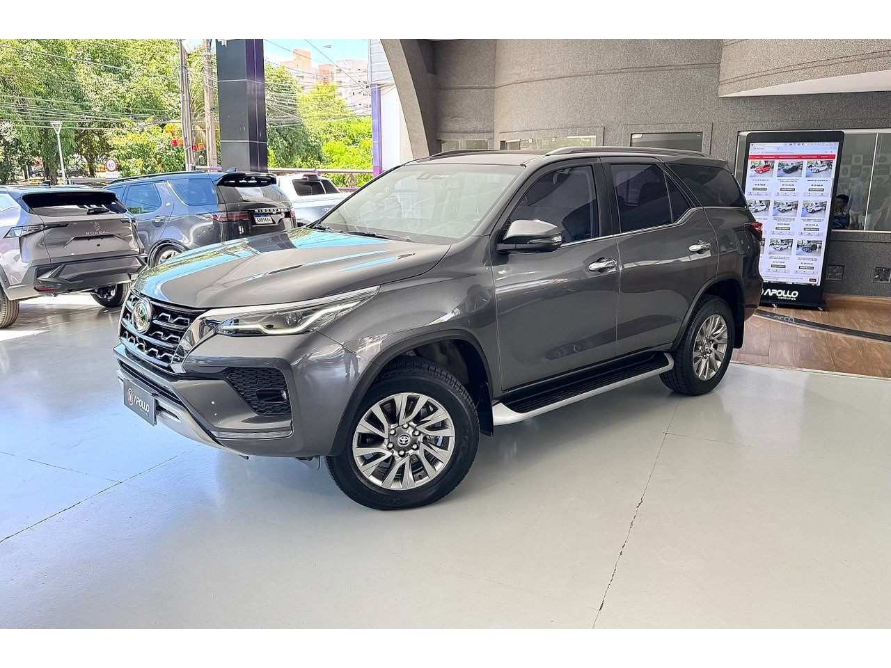 Hilux SW4 2.8 16V 4P SRX 4X4 7 LUGARES TURBO DIESEL AUTOMÁTICO