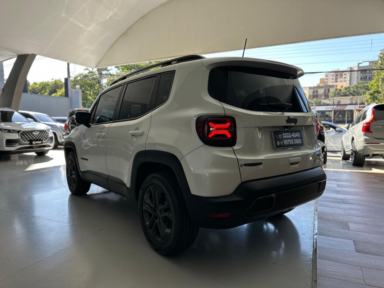 JEEP Renegade 1.3 16V 4P FLEX T270 LONGITUDE TURBO AUTOMÁTICO