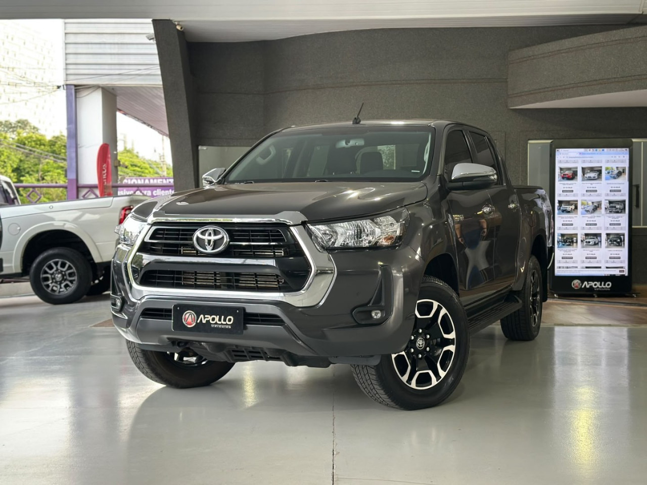 Hilux Caminhonete 2.8 16V SRV 4X4 DIESEL CABINE DUPLA AUTOMÁTICO