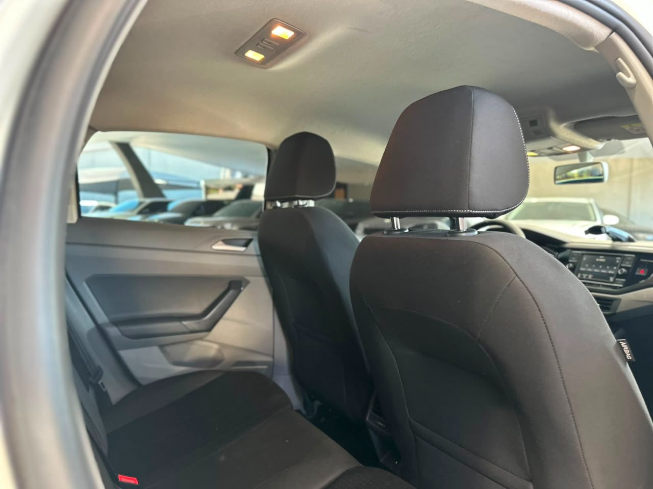 VOLKSWAGEN Polo Hatch 1.0 12V 4P 200 TSI COMFORTLINE