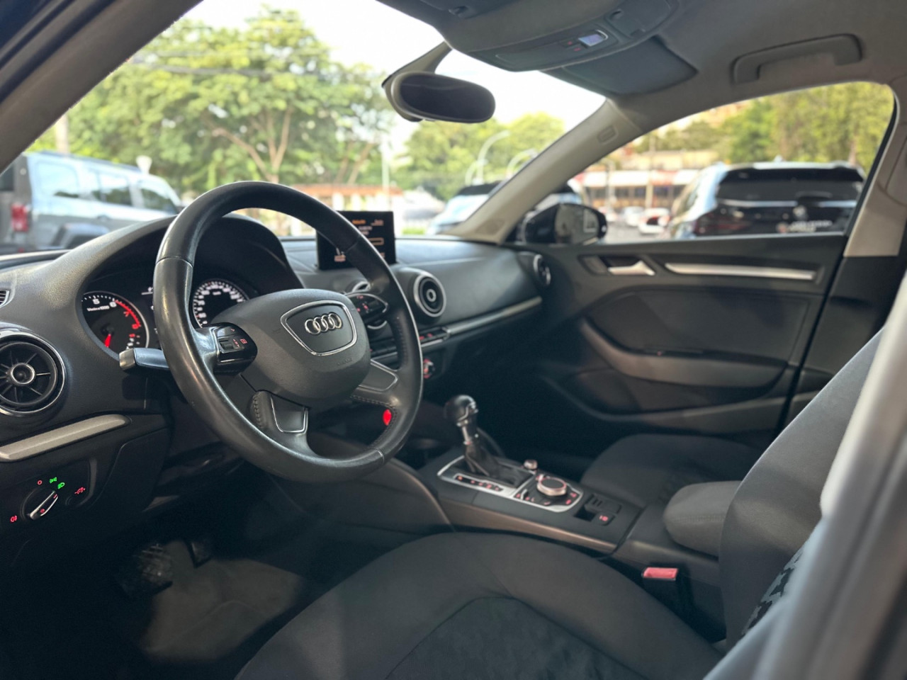 AUDI A3 Sedan 1.4 16V 4P TFSI ATTRACTION S-TRONIC AUTOMÁTICO