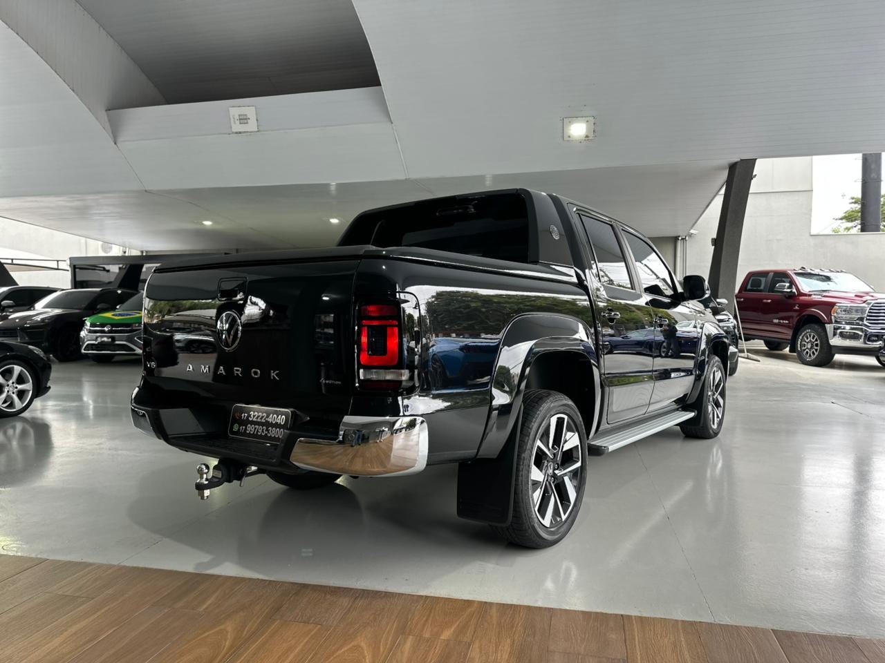 VOLKSWAGEN Amarok 3.0 V6 CABINE DUPLA HIGHLINE EXTREME 4X4 TURBO INTERCOOLER AUTOMÁTICO