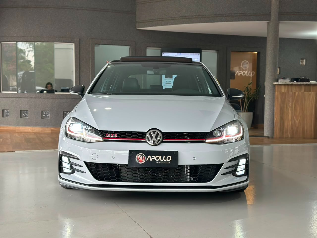 VOLKSWAGEN Golf 2.0 4P GTI TURBO AUTOMÁTICO