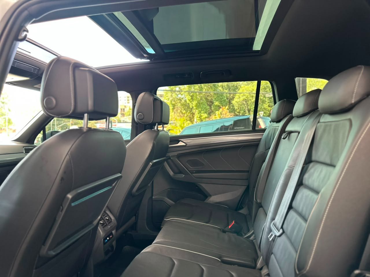 VOLKSWAGEN Tiguan 2.0 16V 4P TSI 300 TURBO R-LINE AUTOMÁTICO