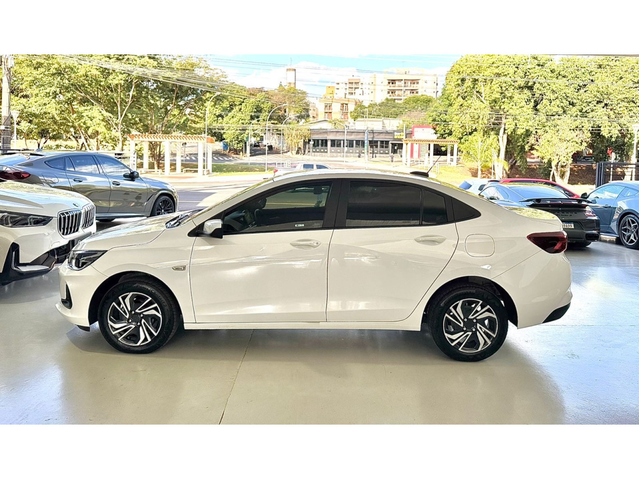 CHEVROLET Onix Sedan 1.0 12V 4P FLEX LT PLUS TURBO