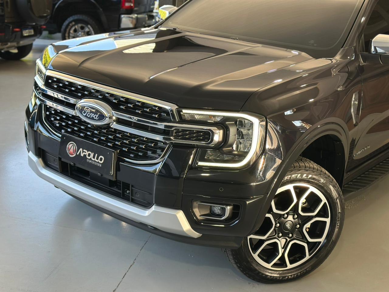 FORD Ranger 3.0 V6 4X4 LIMITED PLUS TURBO DIESEL CABINE DUPLA AUTOMÁTICO