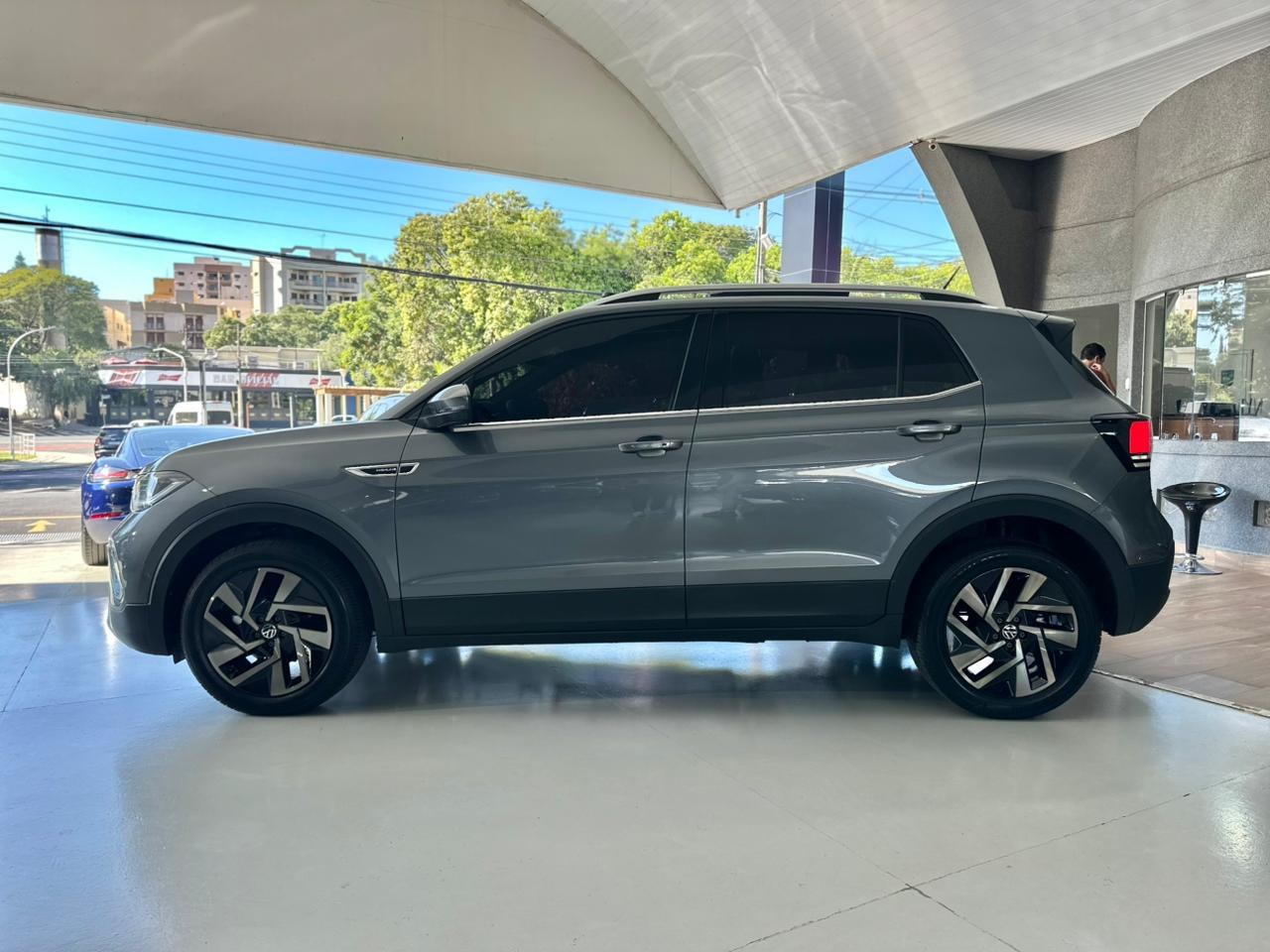 VOLKSWAGEN T-Cross 1.4 4P 250 TSI FLEX HIGHLINE AUTOMÁTICO
