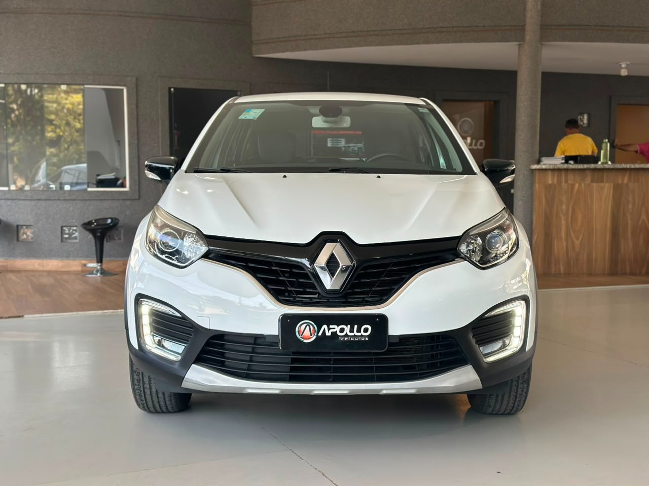 RENAULT Captur 1.6 16V 4P FLEX SCE INTENSE X-TRONIC CVT