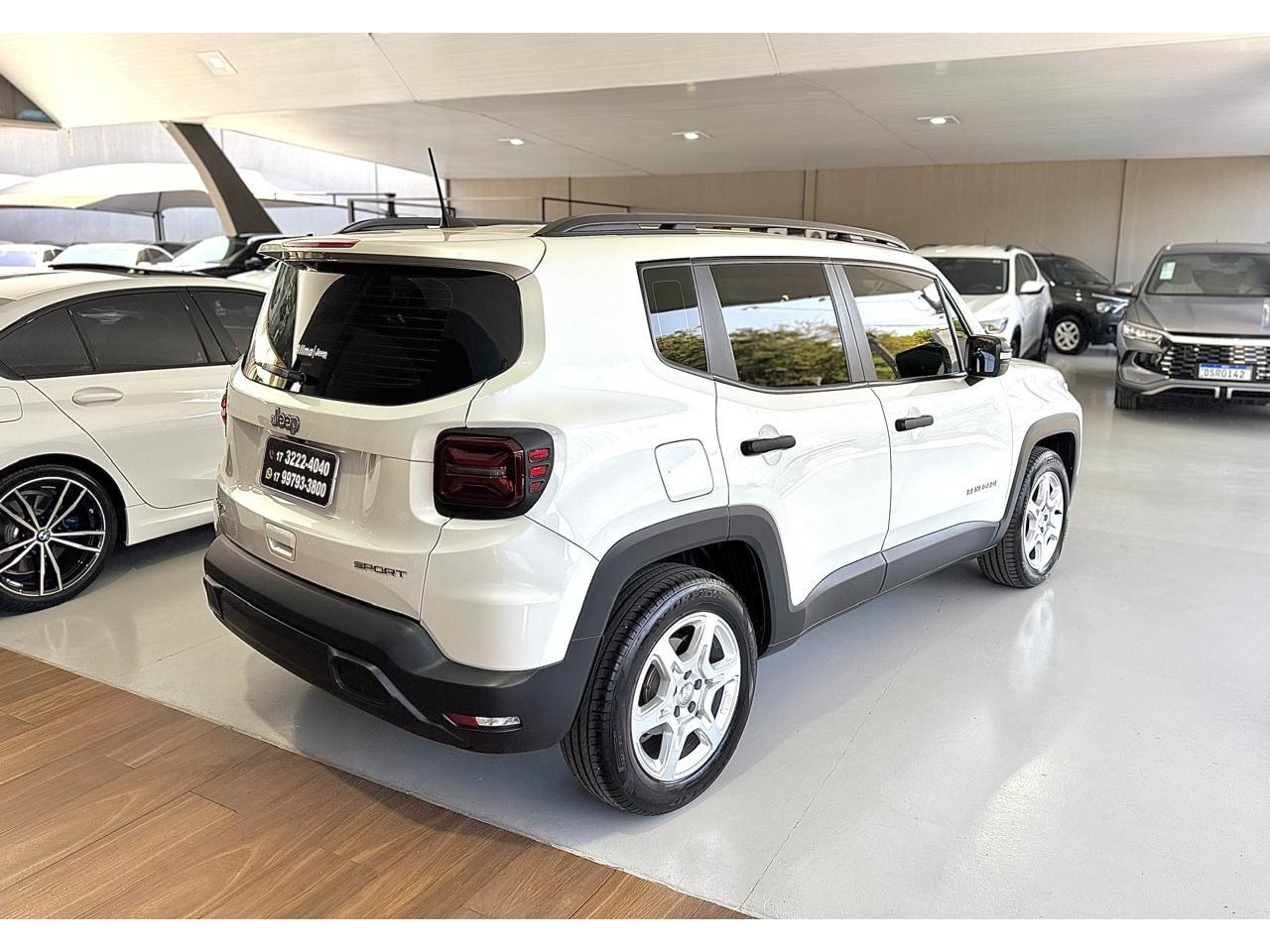 JEEP Renegade 1.3 16V 4P FLEX T270 SPORT TURBO AUTOMÁTICO