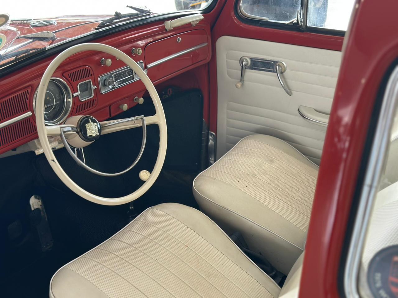 VOLKSWAGEN Fusca 1300