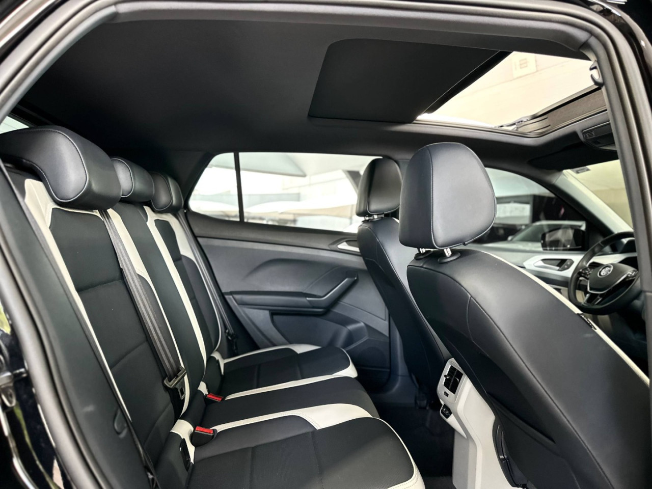 VOLKSWAGEN T-Cross 1.4 4P 250 TSI FLEX HIGHLINE AUTOMÁTICO