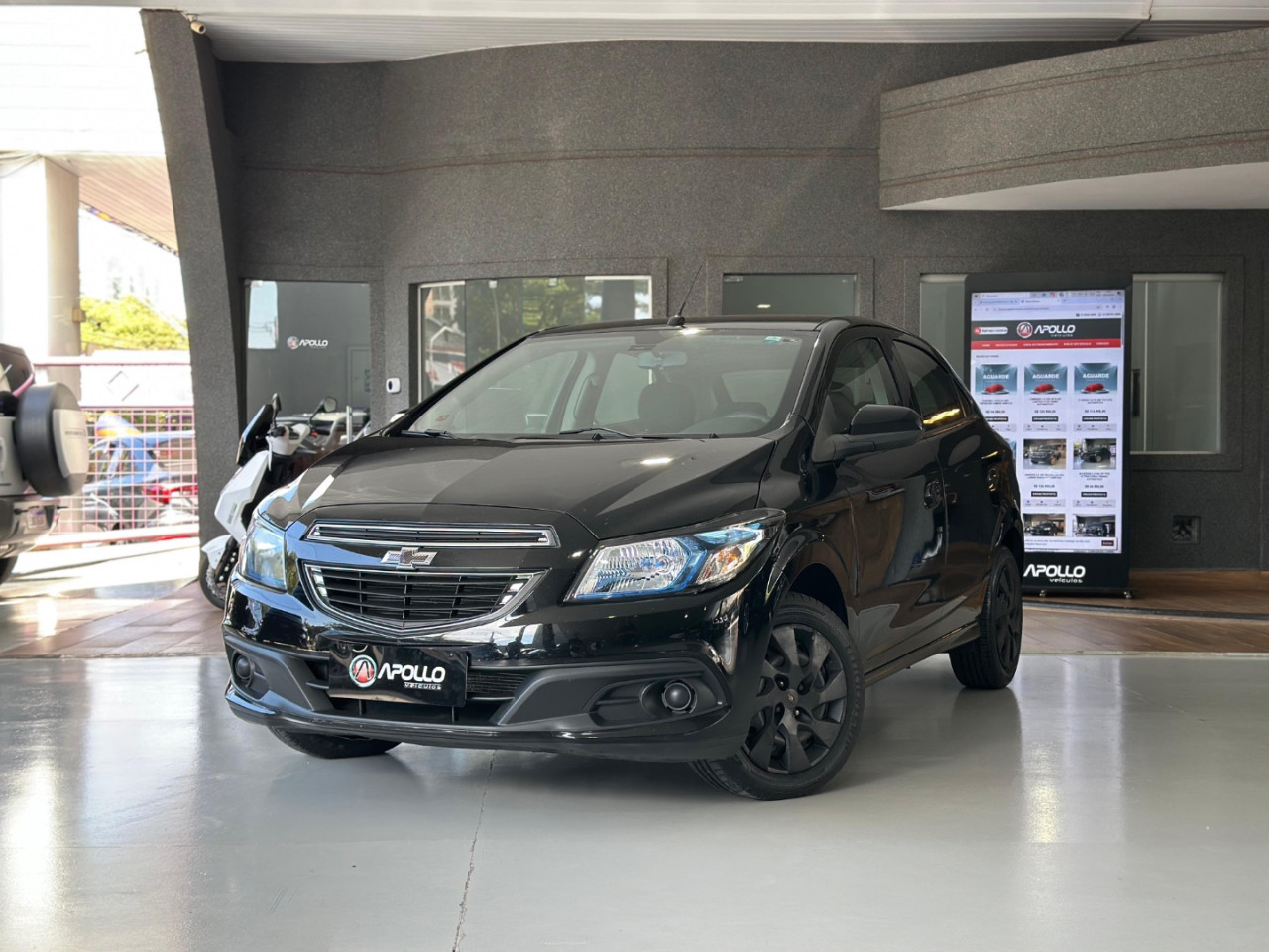 Onix Hatch 1.4 4P FLEX LT