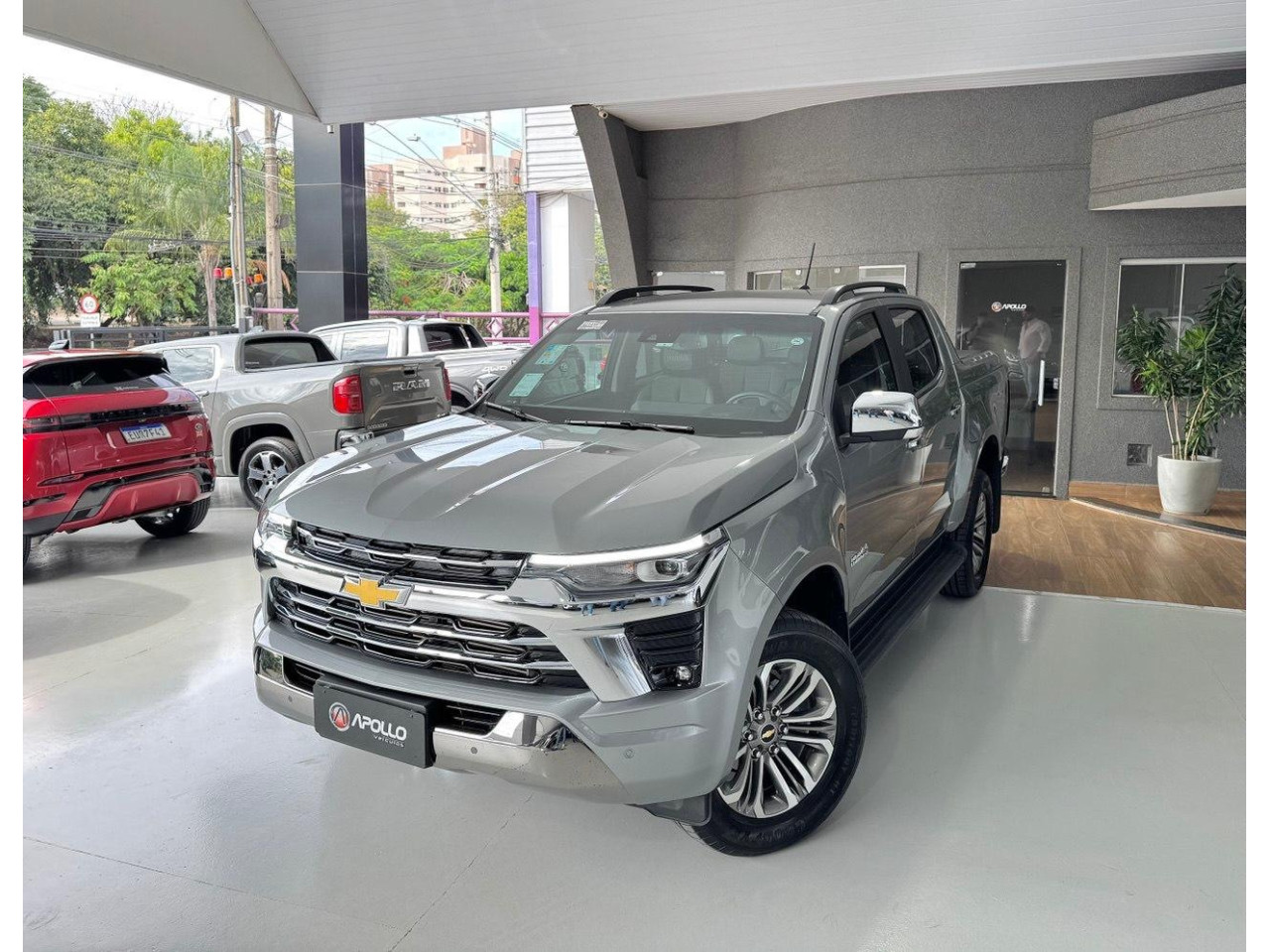 S10 2.8 12V HIGH COUNTRY CABINE DUPLA 4X4 TURBO DIESEL AUTOMÁTICO