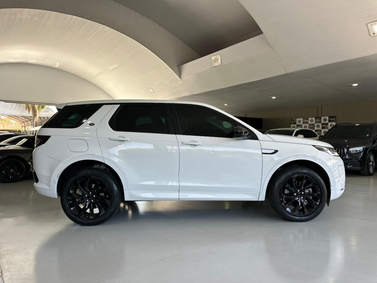 LAND ROVER Discovery Sport 2.0 4P D180 SE TURBO DIESEL AUTOMÁTICO