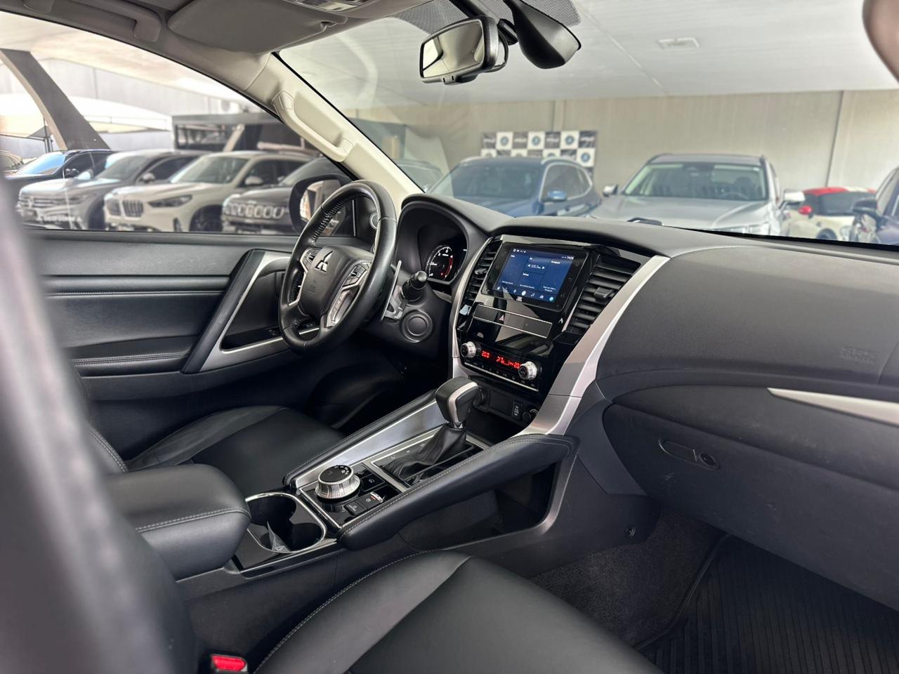 MITSUBISHI Pajero Sport 2.5 4P 4X4 HPE TURBO DIESEL INTERCOOLER AUTOMÁTICO