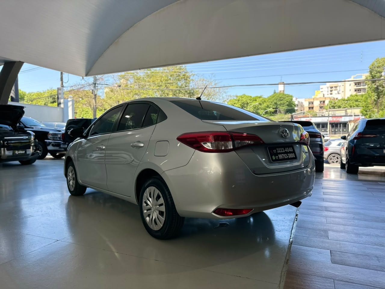 TOYOTA Yaris Sedan 1.3 16V 4P FLEX XL MULTIDRIVE AUTOMÁTICO CVT