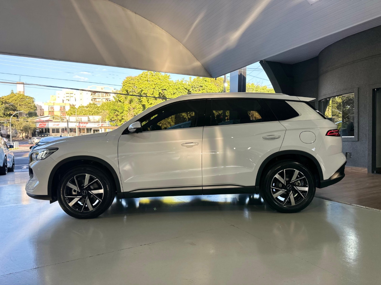 BYD Song Pró 1.5 16V 4P DM-I HÍBRIDO GS AUTOMÁTICO